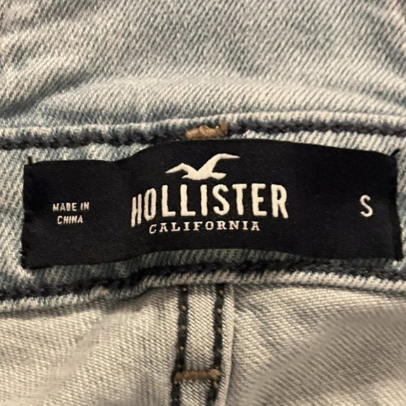 HOLLISTER Embroidered Floral Skinny Distress Denim Overalls All in One Boho Sz S - Picture 7 of 8